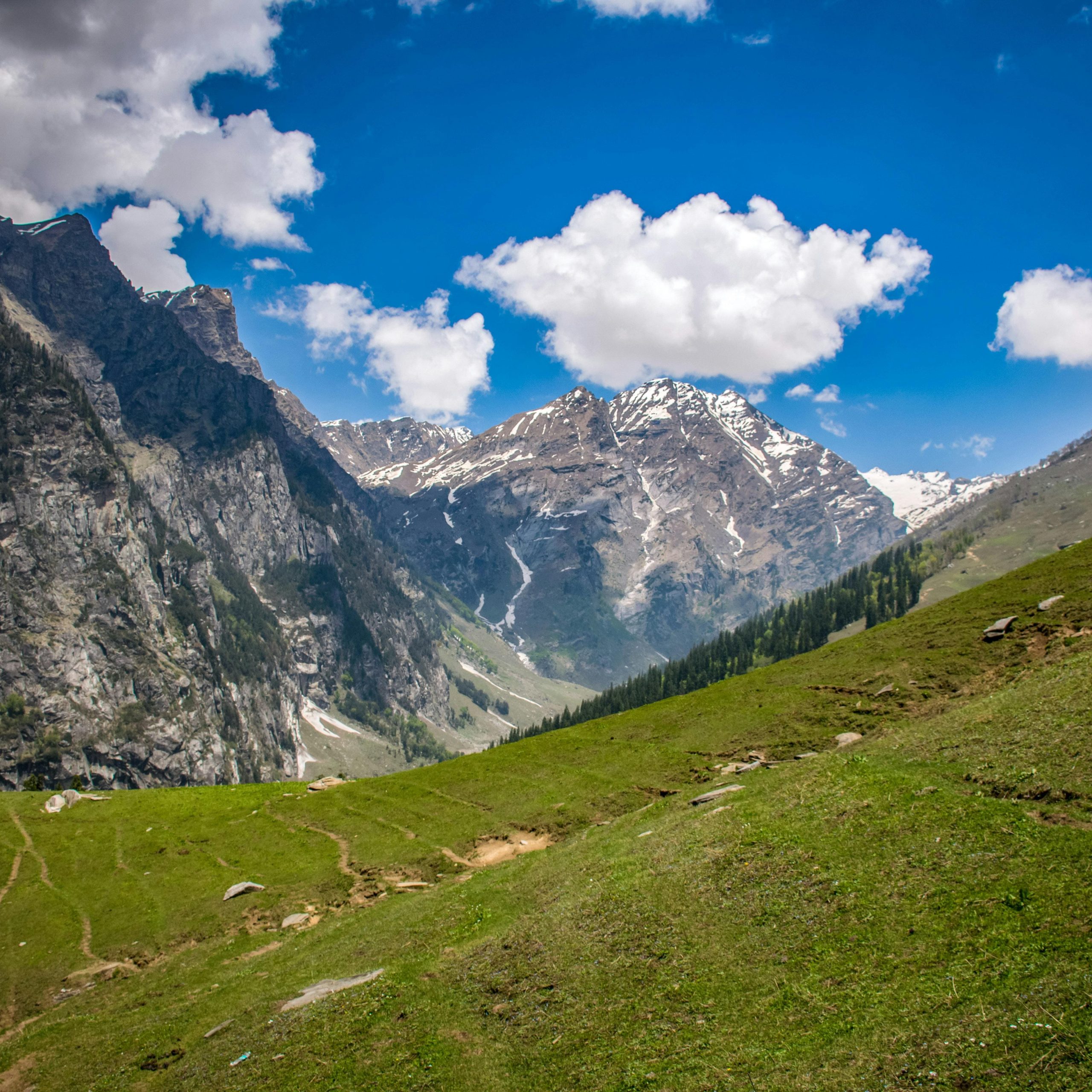Streiling Tour & Travel
